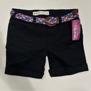 Epic Threads Girl’s Black Midi Shorts with Belt